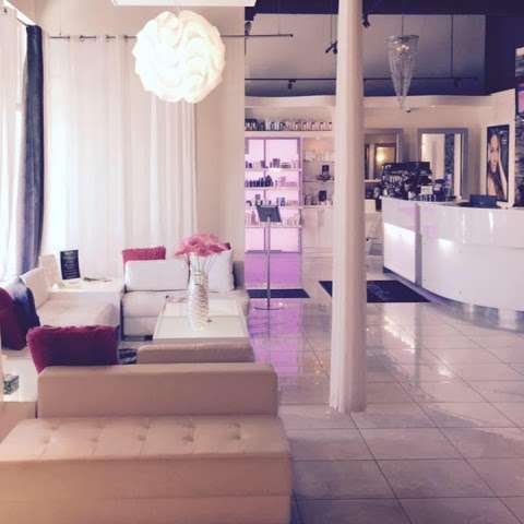 Carte Blanche Haute Coiffure Salon & Spa inc